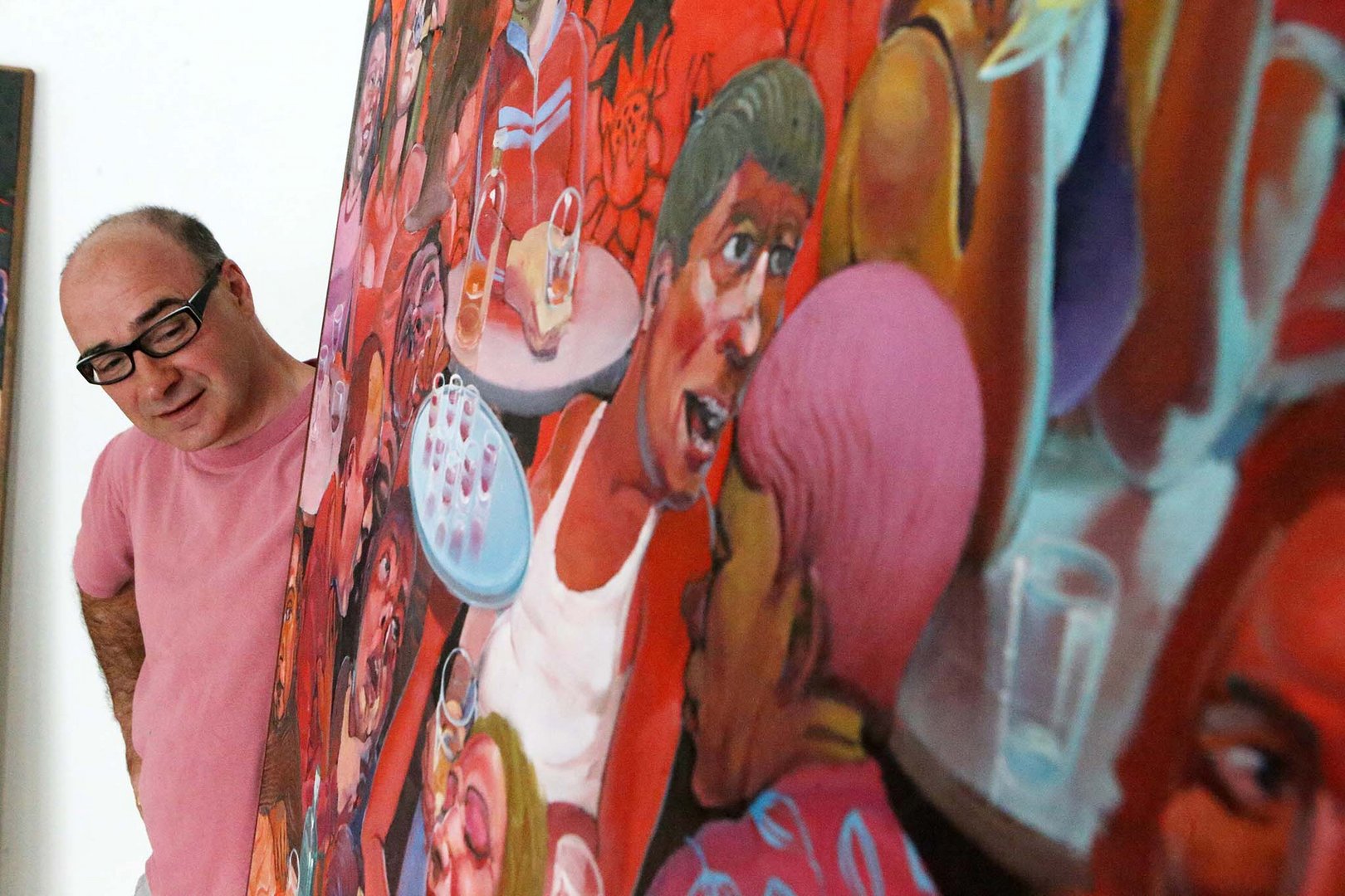 image Low-key artist with a &#8216;compulsion&#8217; to paint