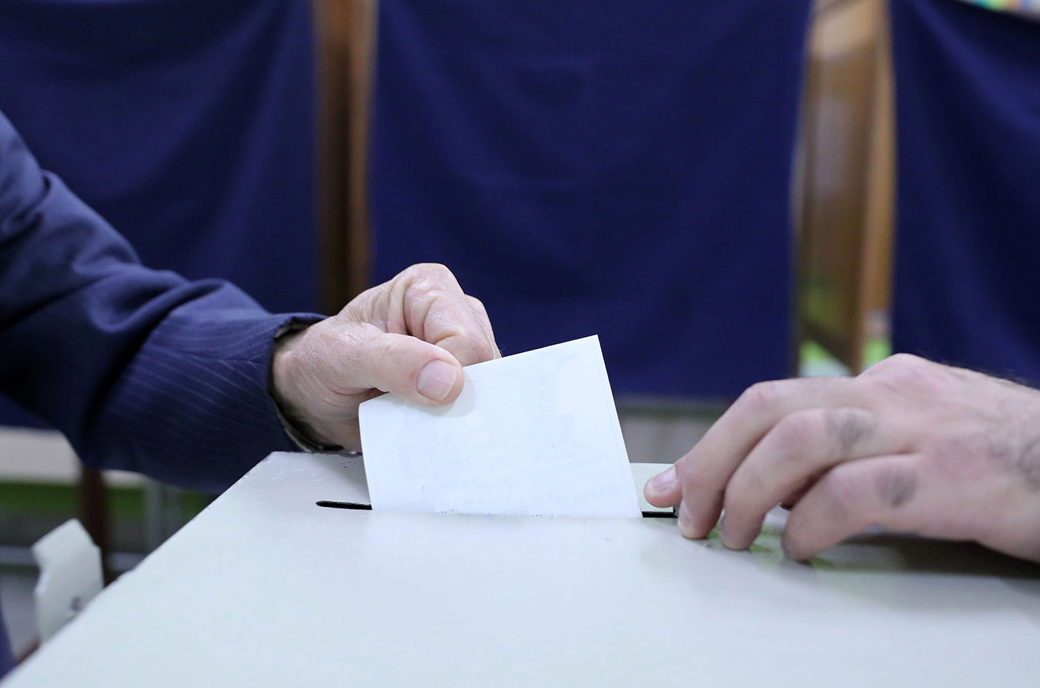 cover House passes huge reform of voting system