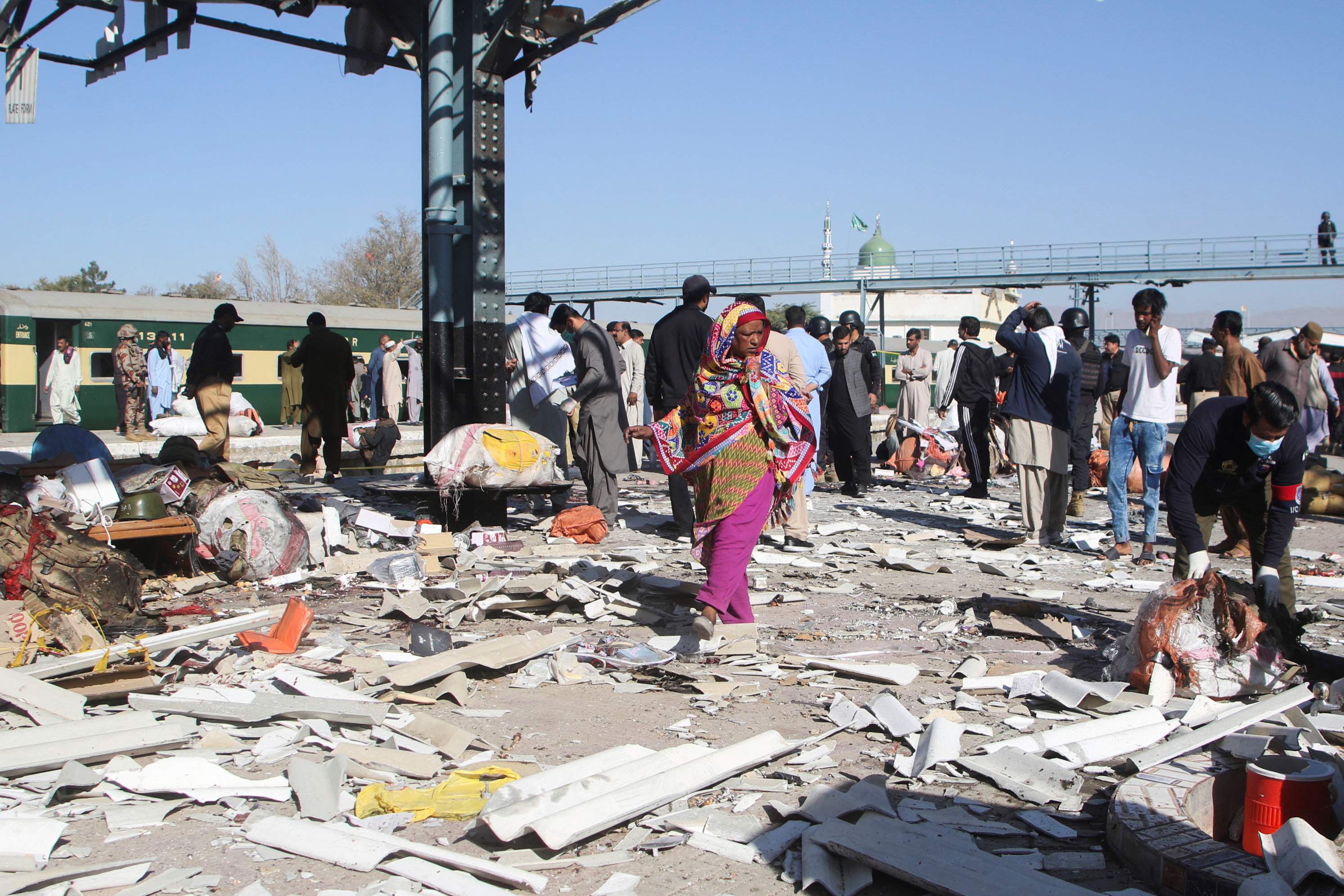 image At least 24 killed in Pakistan train station bomb blast, police say