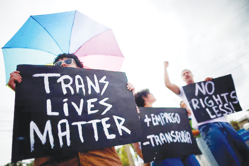 image White House asks Supreme Court to enforce transgender military ban
