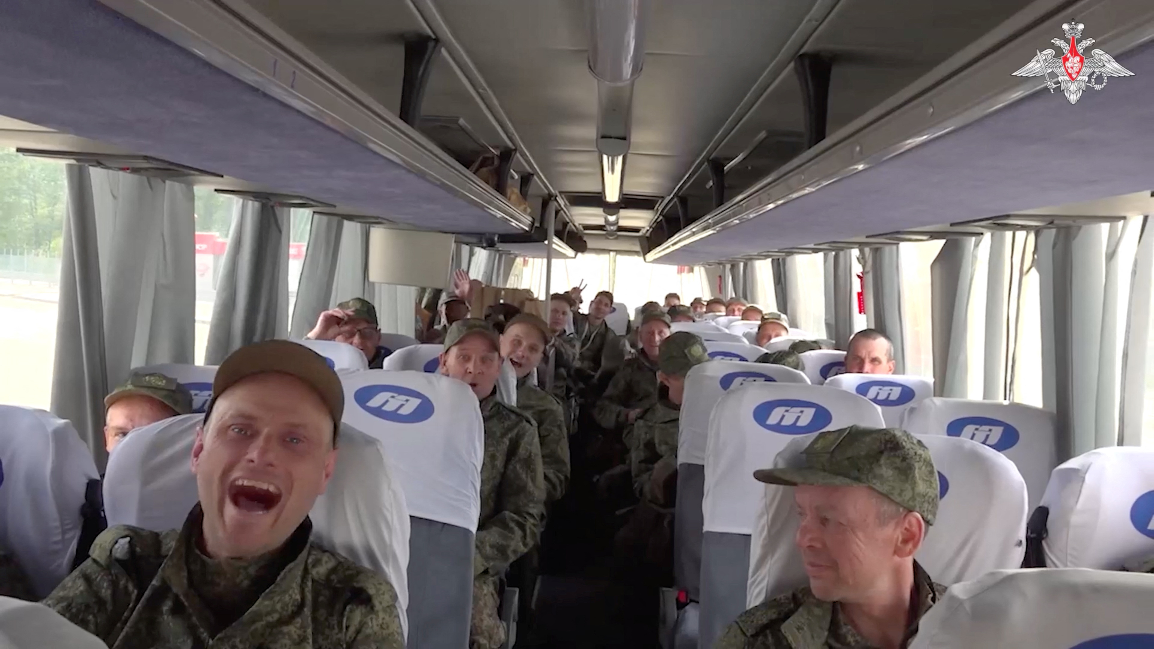 image Russia, Ukraine each free first 390 prisoners in start of war&#8217;s biggest swap